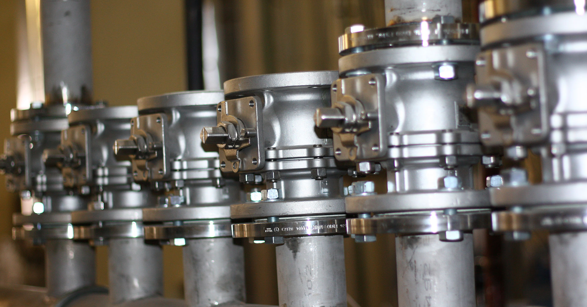 中鼎閥業(南京)有限公司